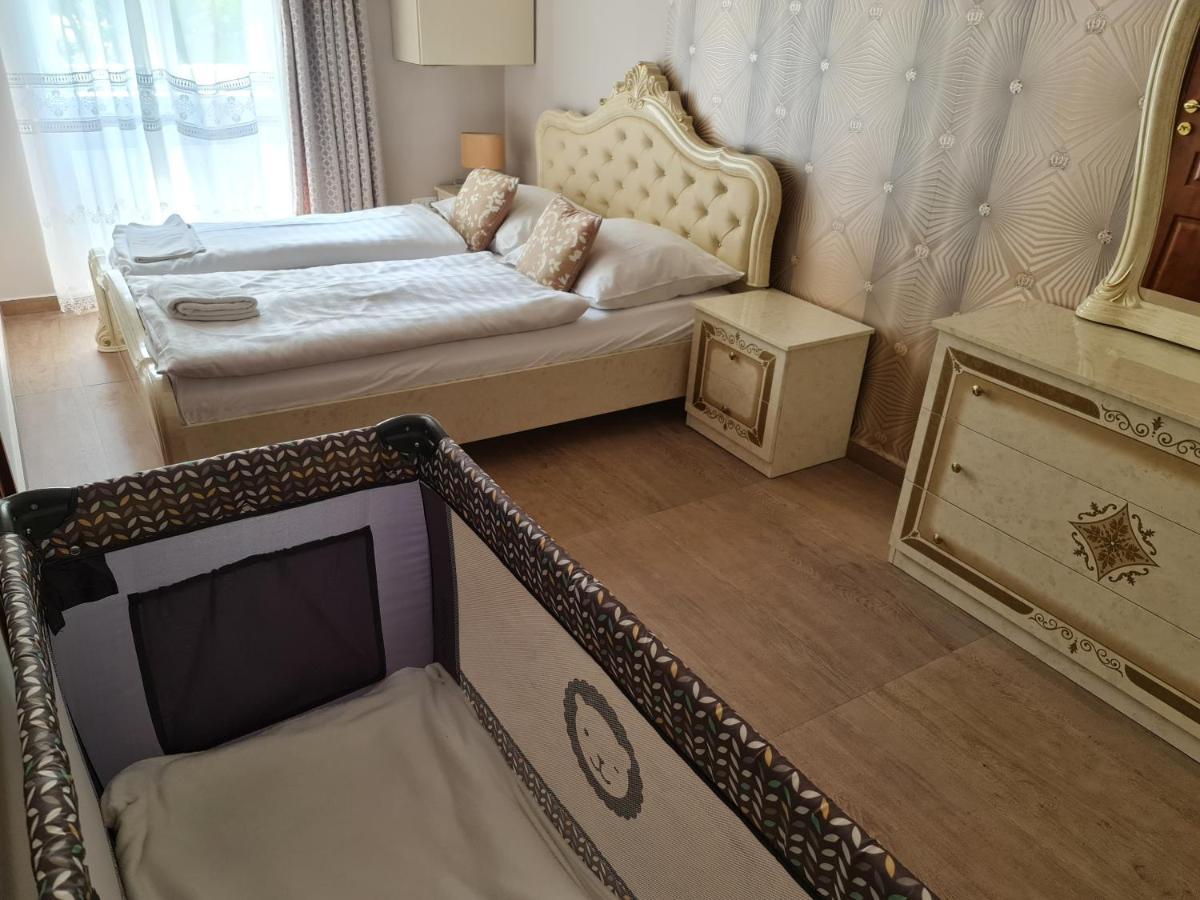 My-Lord Luxapartman Eger Ngoại thất bức ảnh